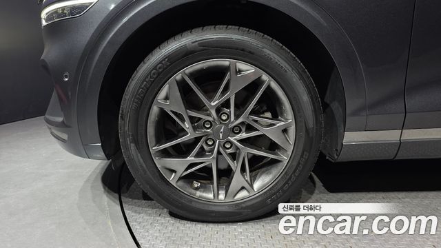 Genesis GV70 2021 — photo 5