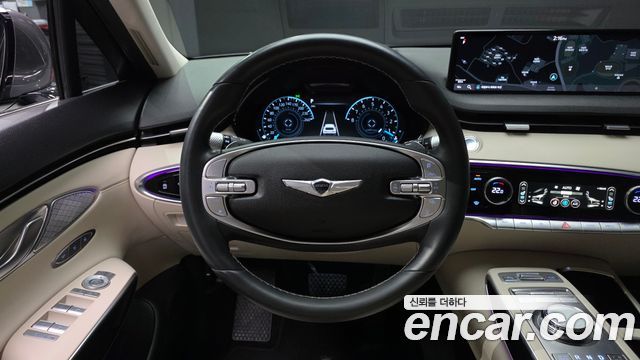 Genesis GV70 2021 — photo 19