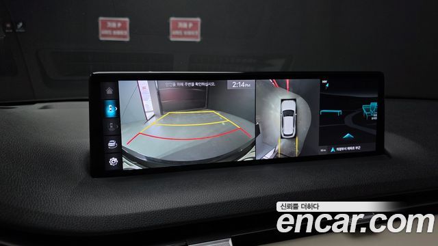 Genesis GV70 2021 — photo 21