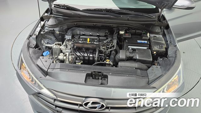 Hyundai AVANTE 2019 — photo 6