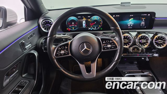 Mercedes-Benz A-Class 2021 — photo 19