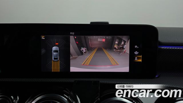 Mercedes-Benz A-Class 2021 — photo 20