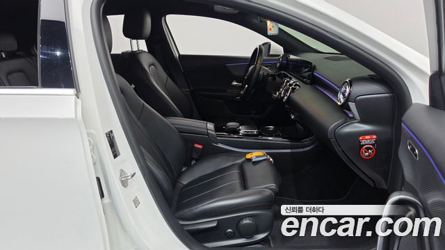 Mercedes-Benz A-Class 2021 — photo 16