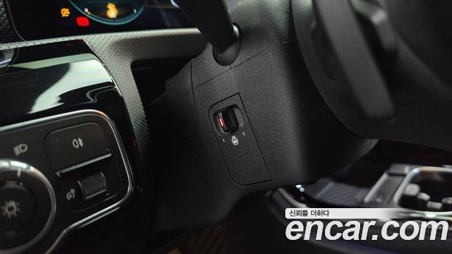 Mercedes-Benz A-Class 2021 — photo 31