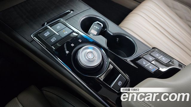 Kia K8 2023 — photo 9