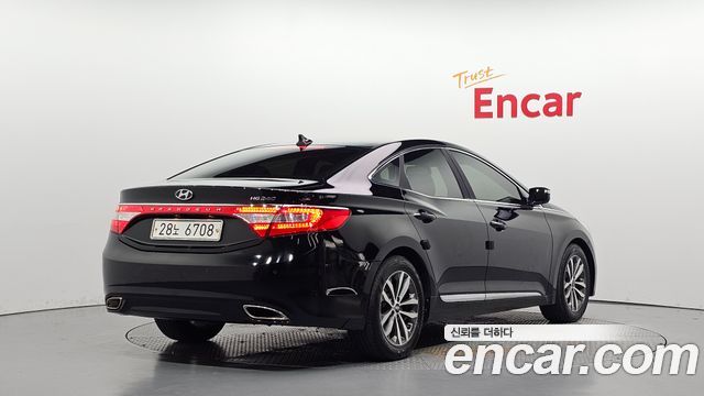 Hyundai Grandeur 2011 — photo 2