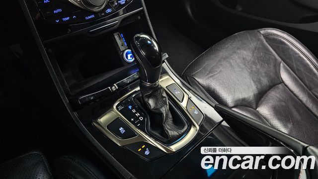 Hyundai Grandeur 2011 — photo 9