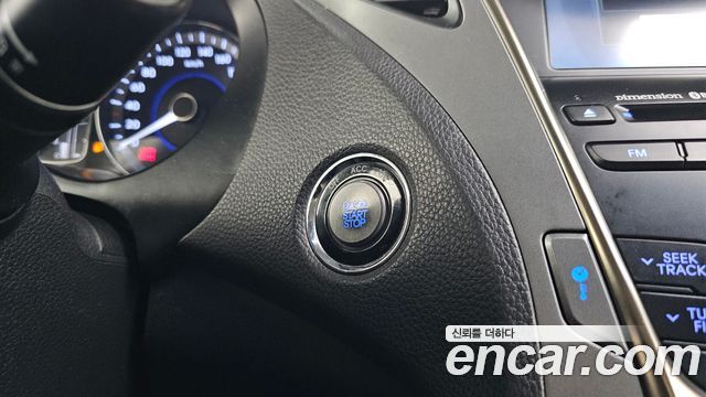Hyundai Grandeur 2011 — photo 16