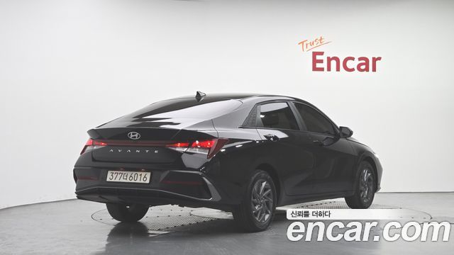 Hyundai AVANTE 2026 — photo 2