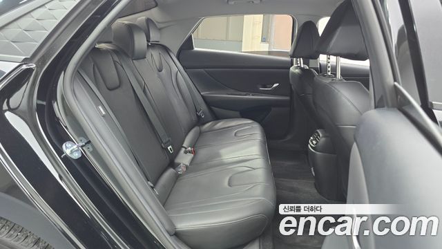 Hyundai AVANTE 2026 — photo 12