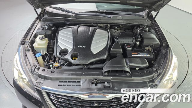 Kia K7 2012 — photo 6