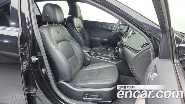 Kia K7 2012 — photo 13
