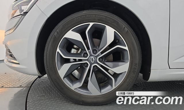 Renault Korea SM6 2019 — photo 5