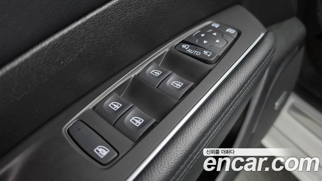 Renault Korea SM6 2019 — photo 29