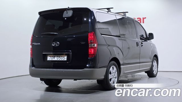 Hyundai Starex 2020 — photo 2