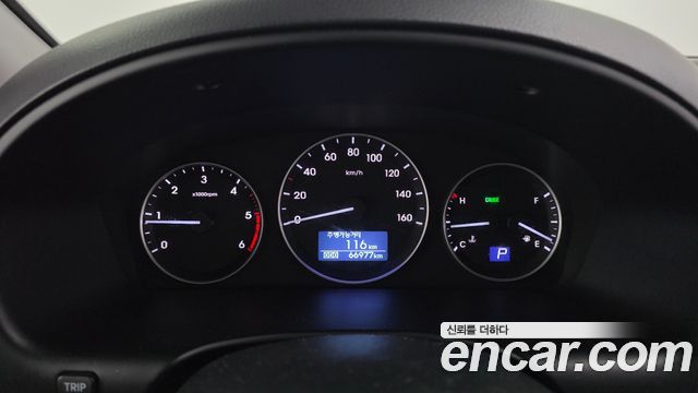 Hyundai Starex 2020 — photo 8