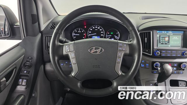 Hyundai Starex 2020 — photo 14