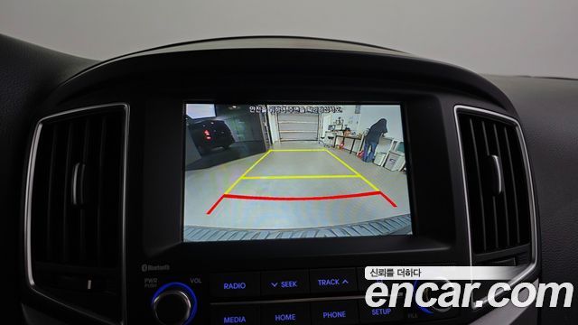 Hyundai Starex 2020 — photo 16