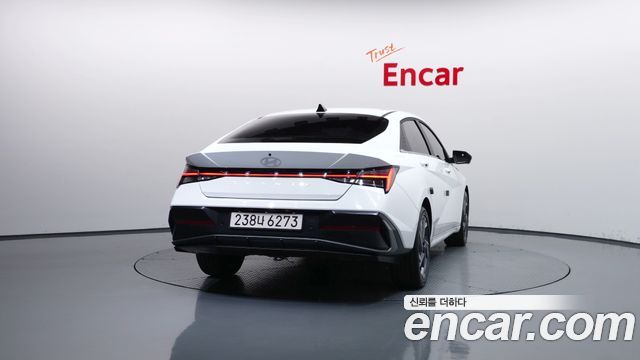 Hyundai AVANTE 2026 — photo 4