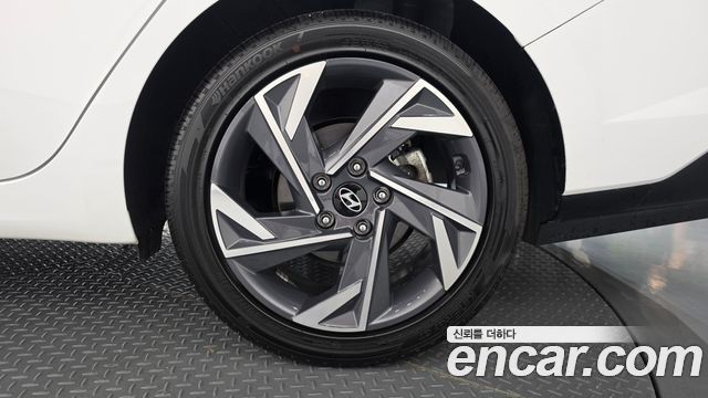 Hyundai AVANTE 2026 — photo 7