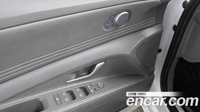 Hyundai AVANTE 2026 — photo 14