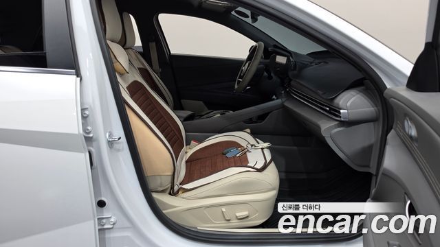 Hyundai AVANTE 2026 — photo 16