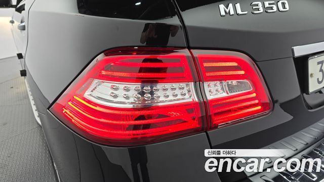 Mercedes-Benz M-class 2015 — photo 9