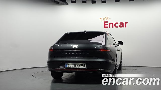 Hyundai Grandeur 2023 — photo 4