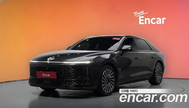 Hyundai Grandeur 2023 — photo 1