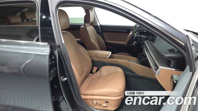 Hyundai Grandeur 2023 — photo 16