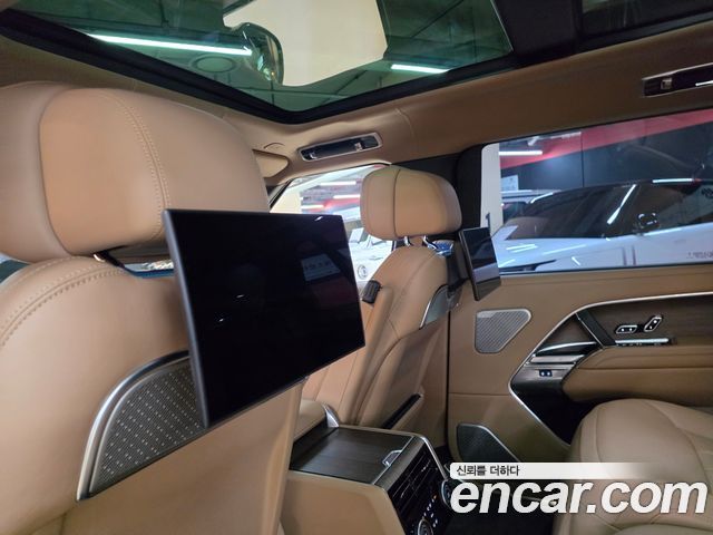Land Rover Range Rover 2025 — photo 12