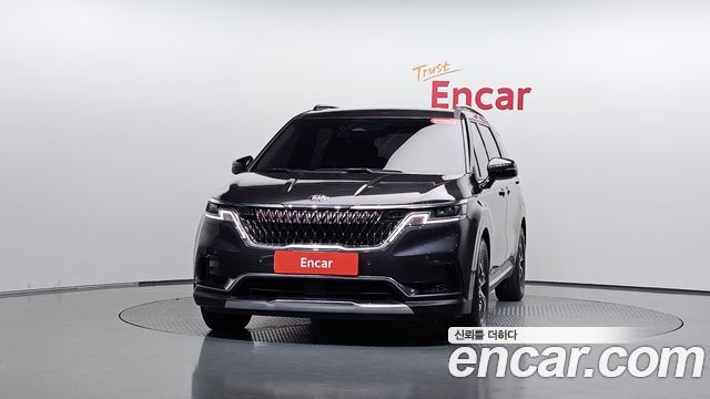 Kia Canival 2021 — photo 3