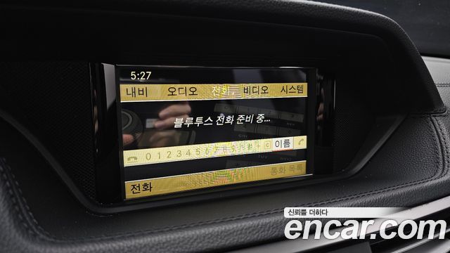 Kia Canival 2021 — photo 8