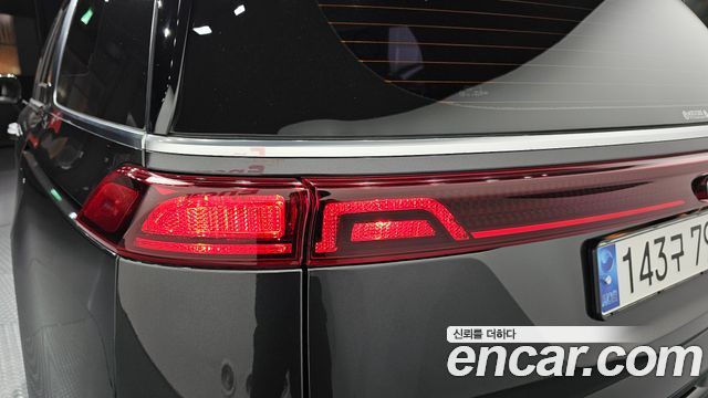 Kia Canival 2021 — photo 9