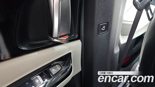 Kia Canival 2021 — photo 33