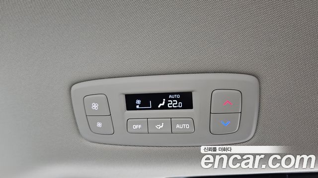 Kia Canival 2021 — photo 34