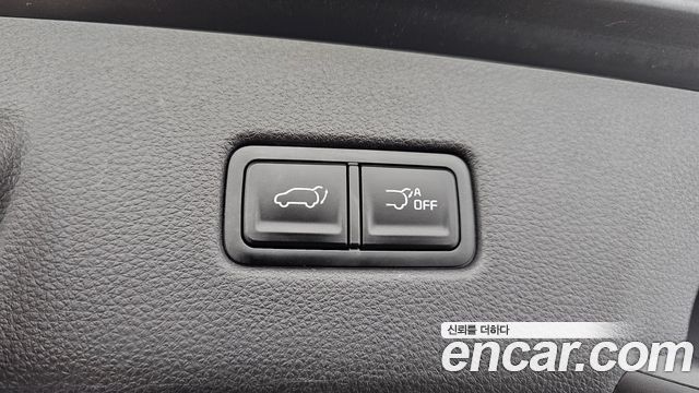 Kia Canival 2021 — photo 36
