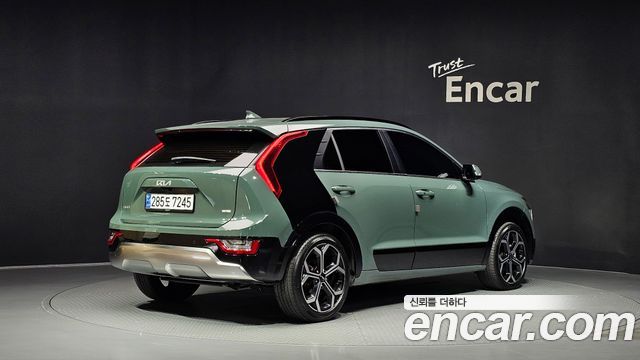 Kia Niro 2022 — photo 2