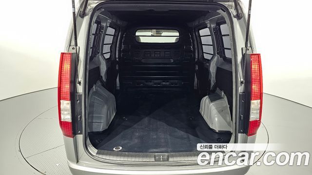 Hyundai Staria 2022 — photo 20