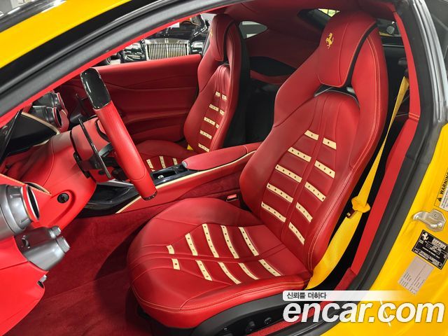 Ferrari 812 2020 — photo 6