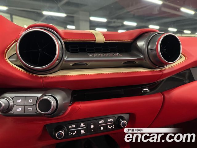 Ferrari 812 2020 — photo 9