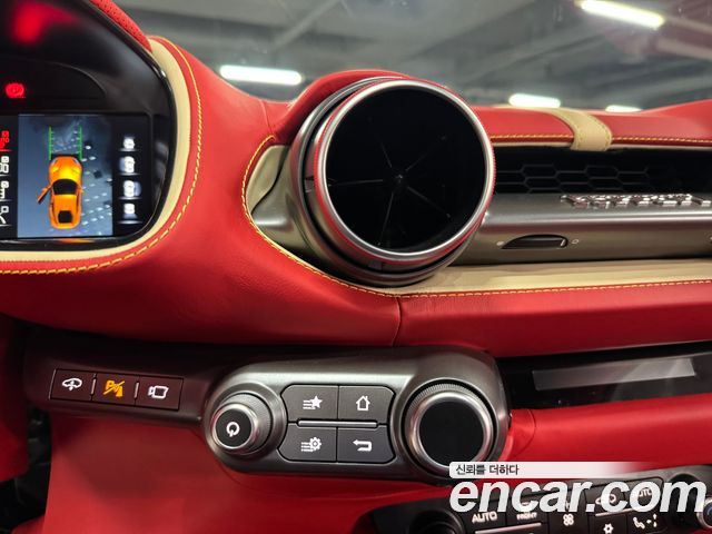 Ferrari 812 2020 — photo 10