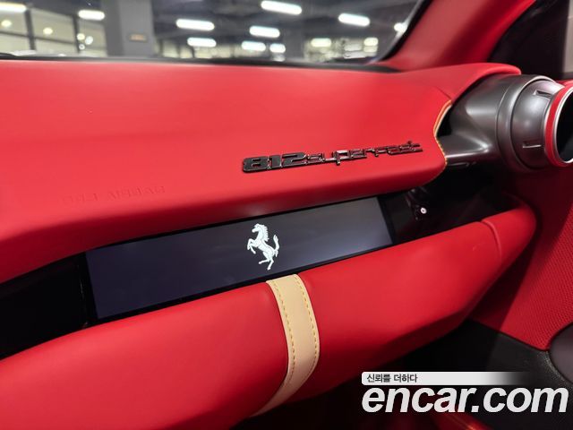 Ferrari 812 2020 — photo 12