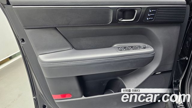 Hyundai Santafe 2024 — photo 14