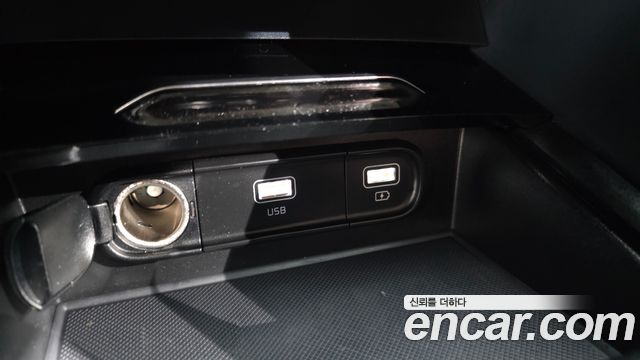 Kia K5 2023 — photo 19