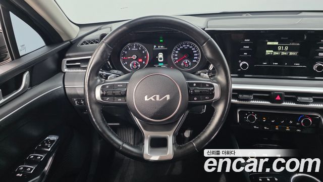Kia K5 2023 — photo 21