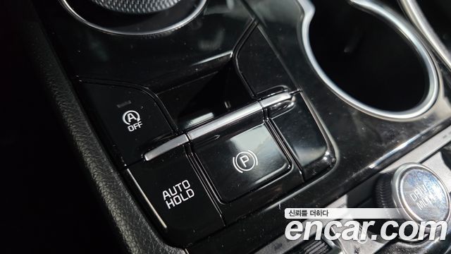 Kia K5 2023 — photo 25