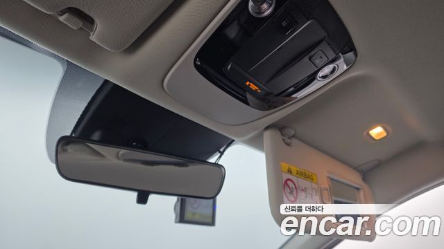 Kia K5 2023 — photo 26