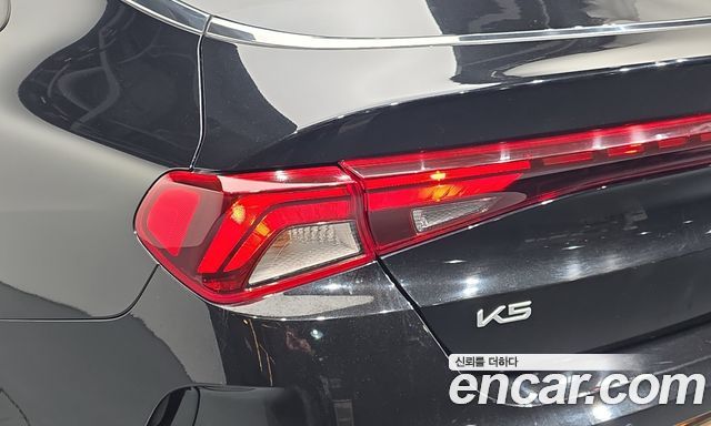 Kia K5 2023 — photo 9