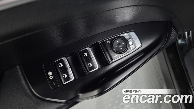 Kia K5 2023 — photo 29
